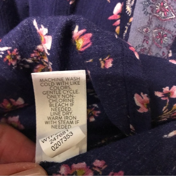 J. Jill Blue Floral Blouse - Picture 6 of 9